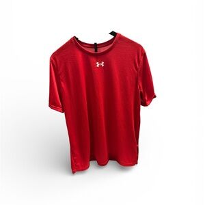 NWT Under Armour Dri Fit Men's Red T-Shirt